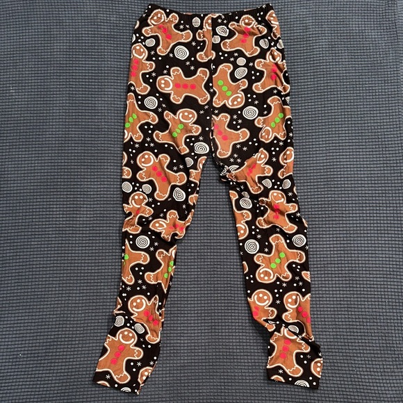 LIMITED TIME $4 ITEM!! Festive Gingerbread Patterned Women's Leggings - Picture 1 of 2